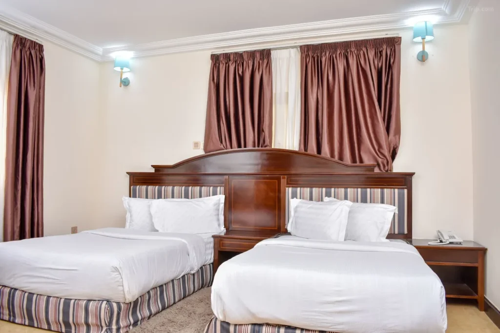 sonia twin bed